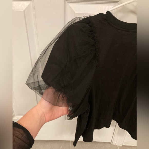 NWT Day + Moon Tulle Puff-Sleeve Black Top Women's Size Large - Picture 4 of 4
